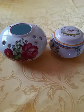 pique fleurs et bonbonnière