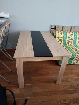table en plaqué bois