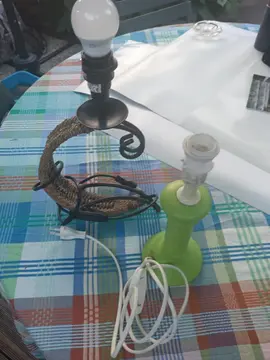 2 pied de lampe