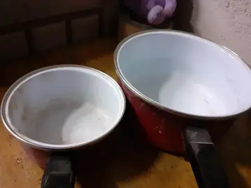 2 casseroles