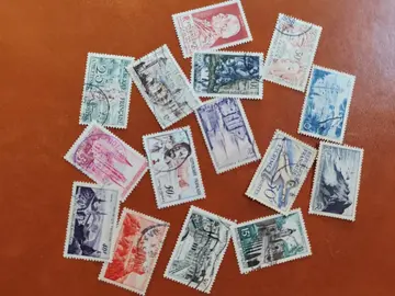 lot timbres France.. anciens