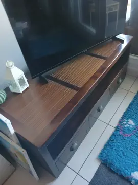 a donner meuble TV bon etat, dimension longueur 120 largeur 50