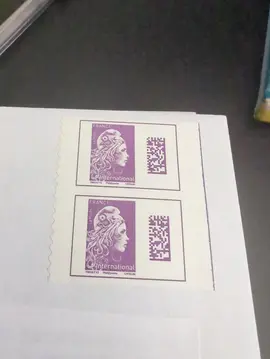 6 enveloppes avec double timbre international à décoller