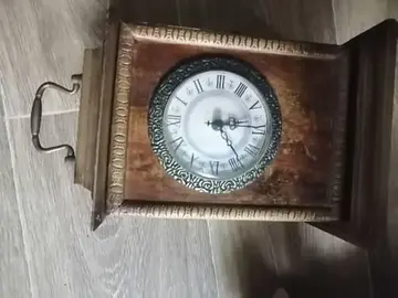 Boîte pendule clés