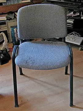 Chaise.