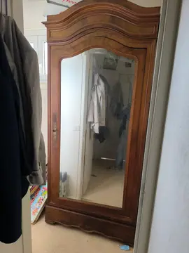 armoire bonnetière