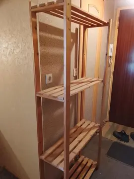 étagère de rangement en bois