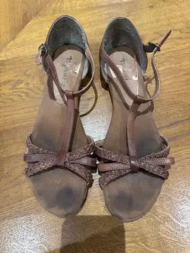 sandales taille 42