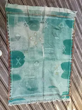 tapis délavé par le soleil