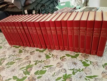 Encyclopédie larousse complète