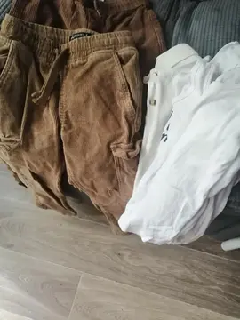 Vêtements mixtes 4/5ans