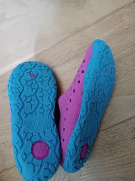 chaussures de plage 29/30
