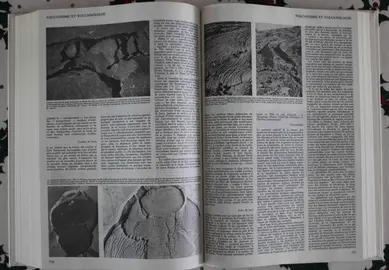 ENCYCLOPEDIA UNIVERSALIS