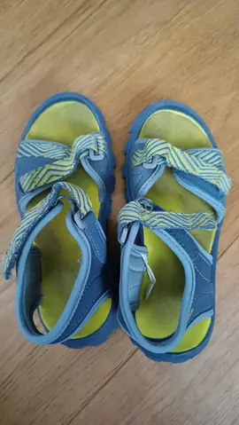chaussures scratchs 30/31 Quechua