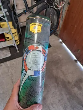 bouteille vide avec emballage