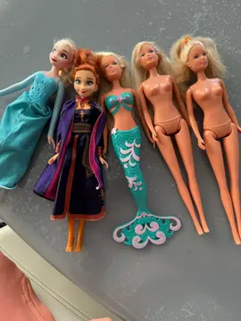 barbies