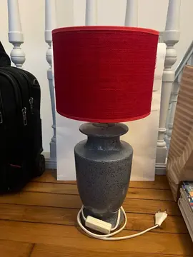 lampe type céramique bleue