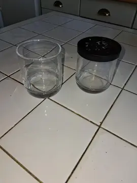 verres avec couvercles