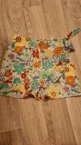 jupe short 4 ans