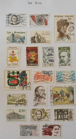 Lot A110 Timbres France 1982/1983
