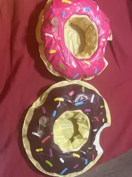 porte-gobelet gonflable en forme de donut