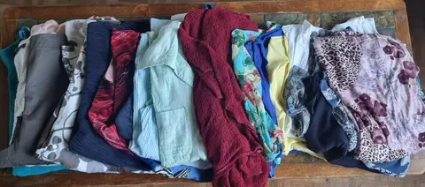 T.44 Vêtements Femme