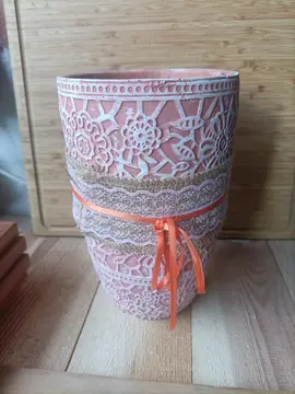 cache-pot ou vase