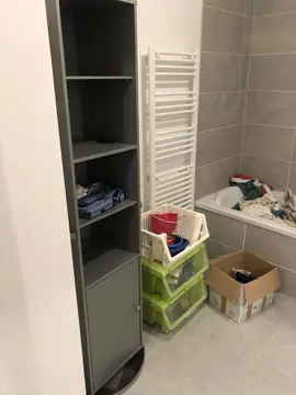 meuble salle de bain qui tourne avec miroir
