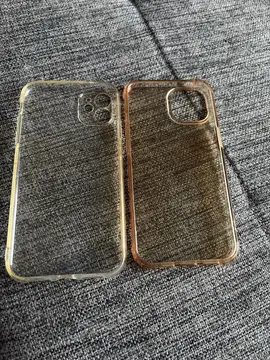 2 coques iPhone