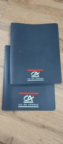 2 classeurs fins gris