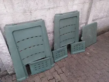 Pièces de rechange pour composteur en plastique