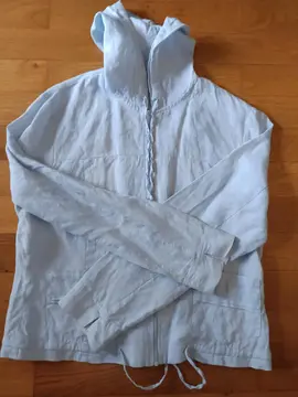 petit gilet femme couleur bleu ciel
