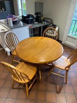 table de salle à manger ronde en bois plien