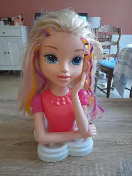 tête à coiffer