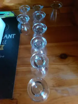 9 verres alinea