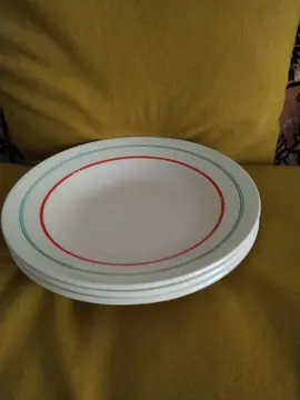 Lot 3 assiettes creuses