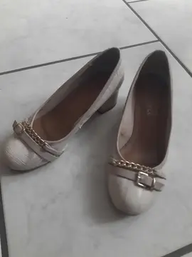 Escarpins beige pointure 35