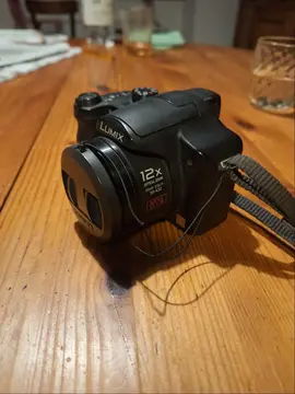 appareil photo Lumix Panadonic DMC-FZ7