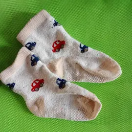 petite chaussettes 6/12 mois