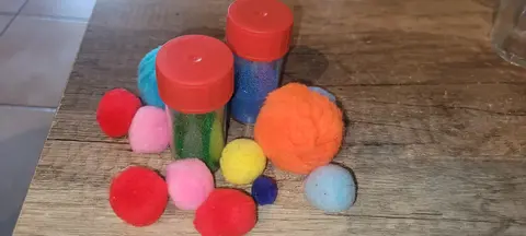 pour art créatif