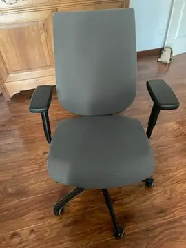 Donne chaise de bureau