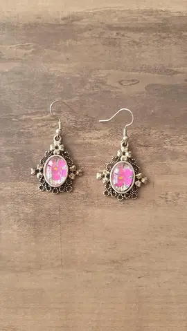 boucles d'oreille fantaisie