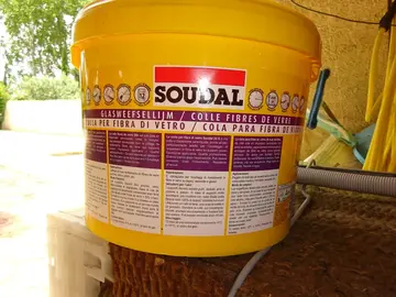 colle papier fibre de verre