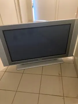 don première tu écran plat sans télécommande