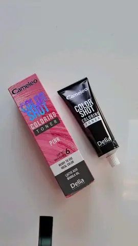 Couleur pour cheveux rose neuf