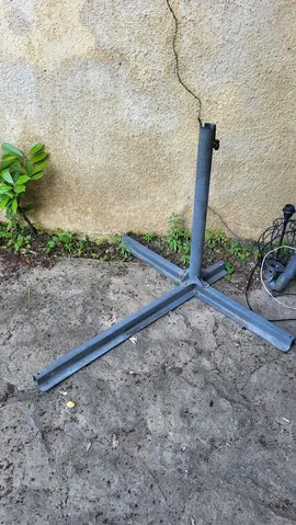 armature de grand parasol sur pied