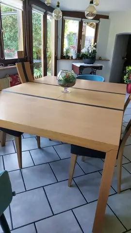 Table en bois, 185*130