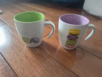 2 tasses à café