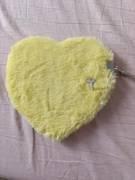 Carnet secret forme coeur jaune avec cadenas et clé