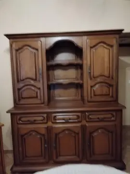 grand meuble en chêne